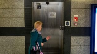 Bydgoszcz: Na dworcu głównym nie działają windy. Do kiedy potrwają utrudnienia?