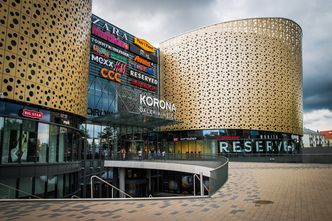 Centra handlowe wracają. Branża apeluje do rządzących. Chodzi o niedziele handlowe