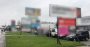 Rzeszów: Aktywiści dopominają się o posprzątanie "reklamozy"