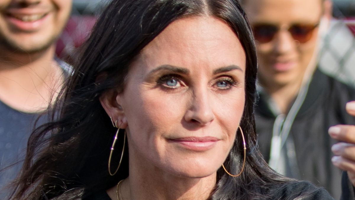 Courteney Cox żałuje ingerowania w naturalną urodę 