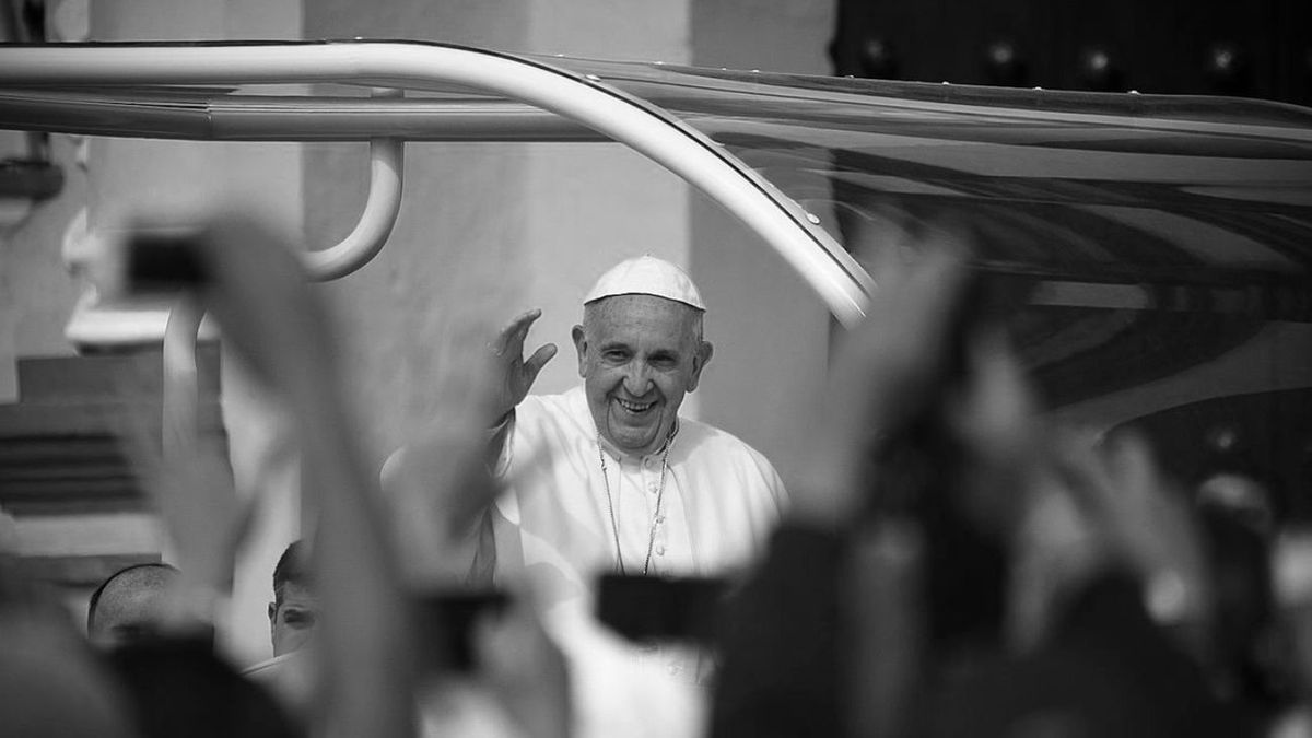 Papież Franciszek nie żyje. Watykan podał przyczynę śmierci