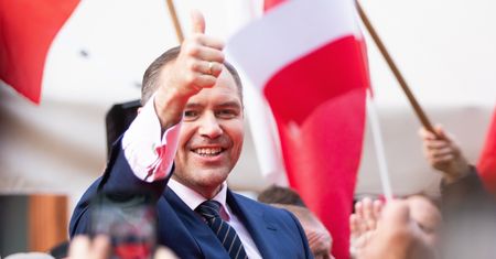 Wyszła na jaw pożyczka dla pana Jerzego. Nawrocki się tłumaczy