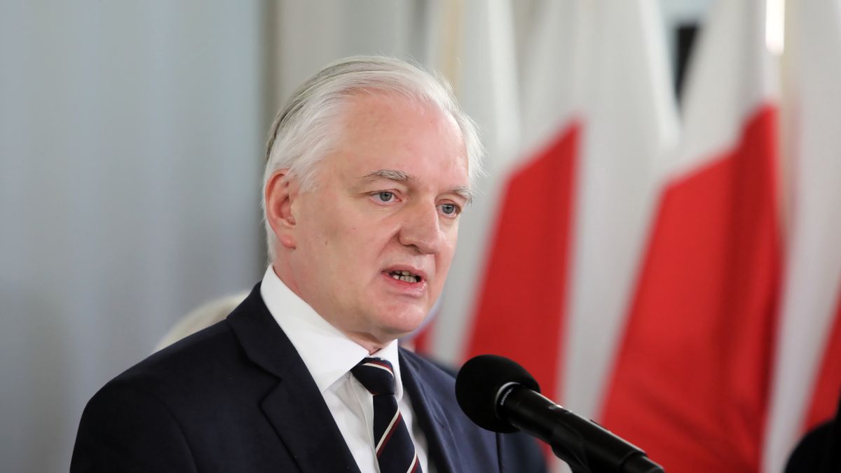 Jarosław Gowin uważa, że Andrzej Duda powinien wziąć udział w każdej debacie prezydenckiej.