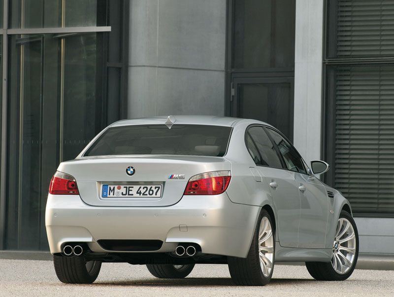 BMW M5 E60