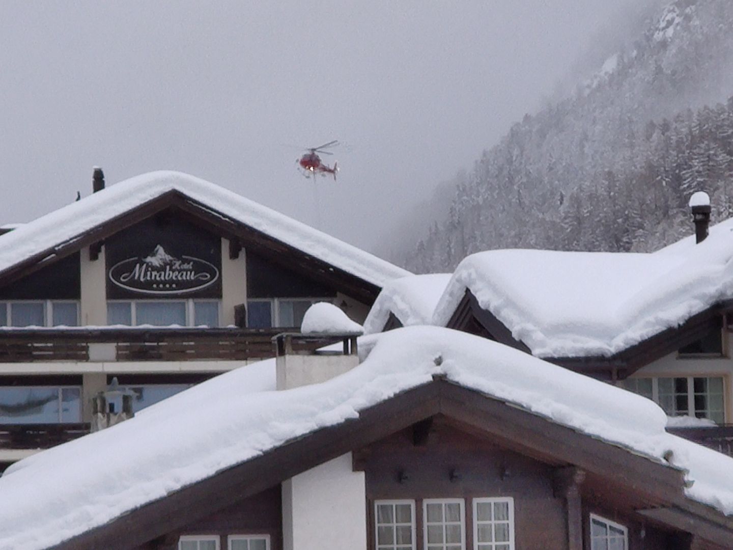 Polacy utknęli w Zermatt. Trwa akcja służb