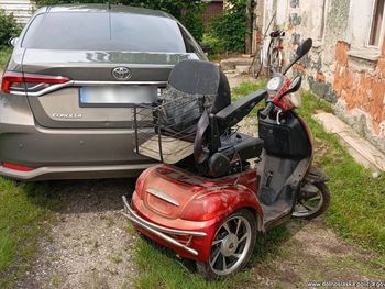 Bolesławiec: Ukradł niepełnosprawnej kobiecie skuter, dzięki któremu może się poruszać. Policja znalazła go u paserki