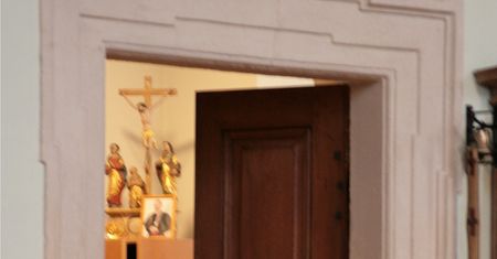 Skandal w Jaworznie. Ksiądz nagrywał parafian podczas spowiedzi?