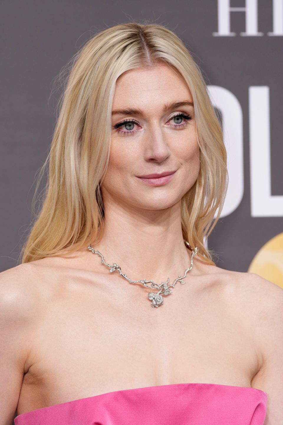 Elizabeth Debicki niczym Diana. Tak pokazała się na Złotych Globach