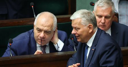 Kłótnia Sasina i Suskiego. Miały paść wulgaryzmy