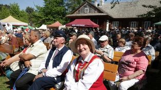 Świętokrzyski Festiwal Smaków 2026 w Tokarni to ponad stu wystawców, zespoły ludowe i wiele niespodzianek. Pyszna majówka - program