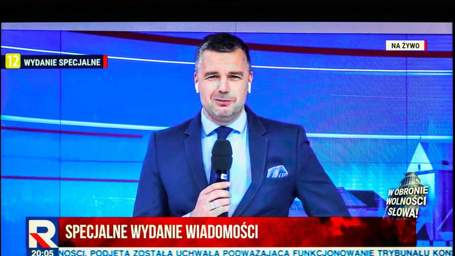 Odrzucono pozew TVP wobec TV Republika