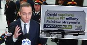 Awantura o billboard rządu dotyczący zwrotu z podatku. "Cud"