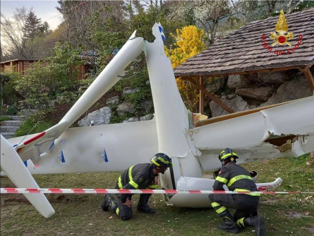 Wypadek szybowca niedaleko Mediolanu w Lombardii we Włoszech.