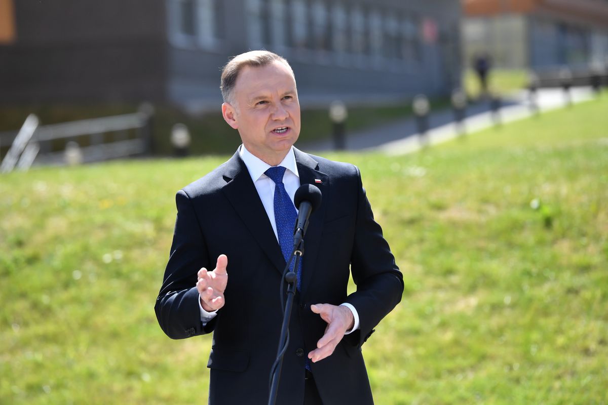 Andrzej Duda w poniedziałek podpisał ustawę okrzykniętą "lex Tusk"