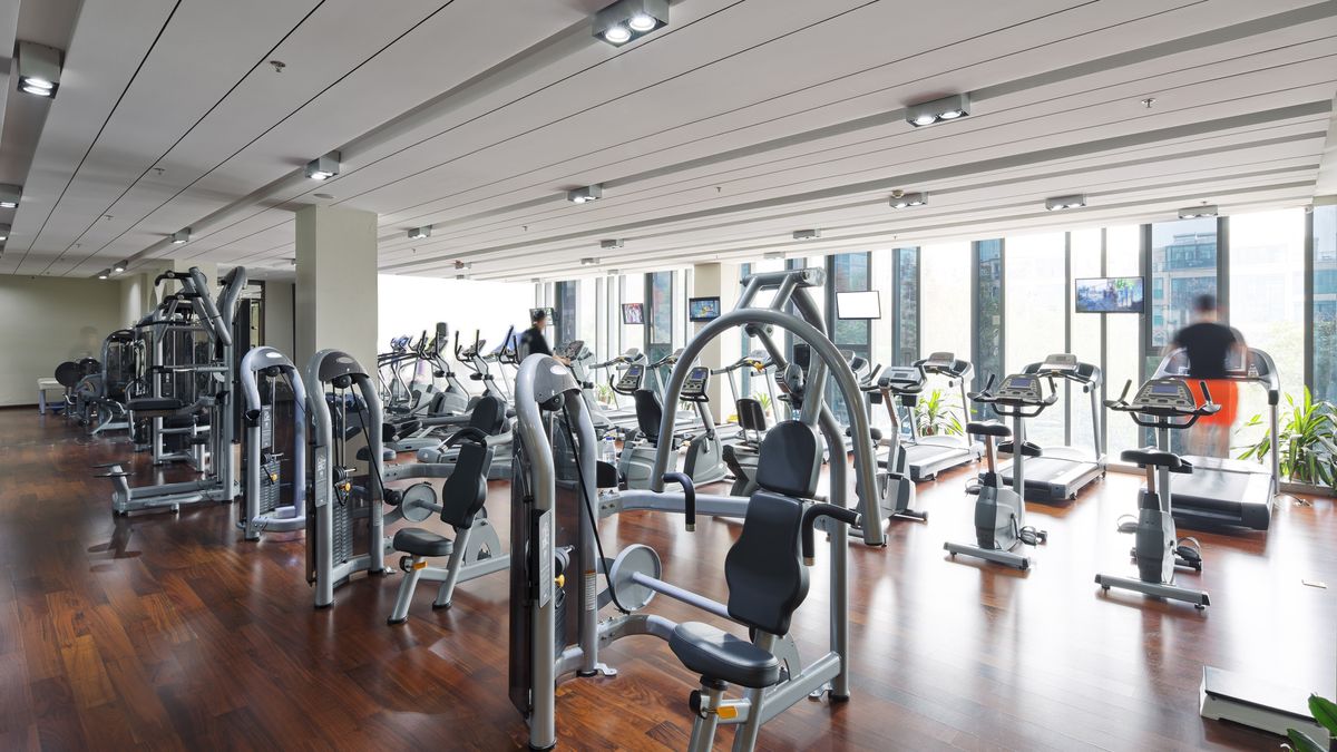 Pomorski Państwowy Wojewódzki Inspektor Sanitarny uchylił trzy kary administracyjne za otwarcie siłowni 