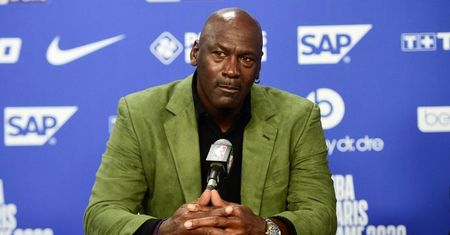 Michael Jordan przekaże 100 MILIONÓW DOLARÓW organizacjom działającym na rzecz równości rasowej