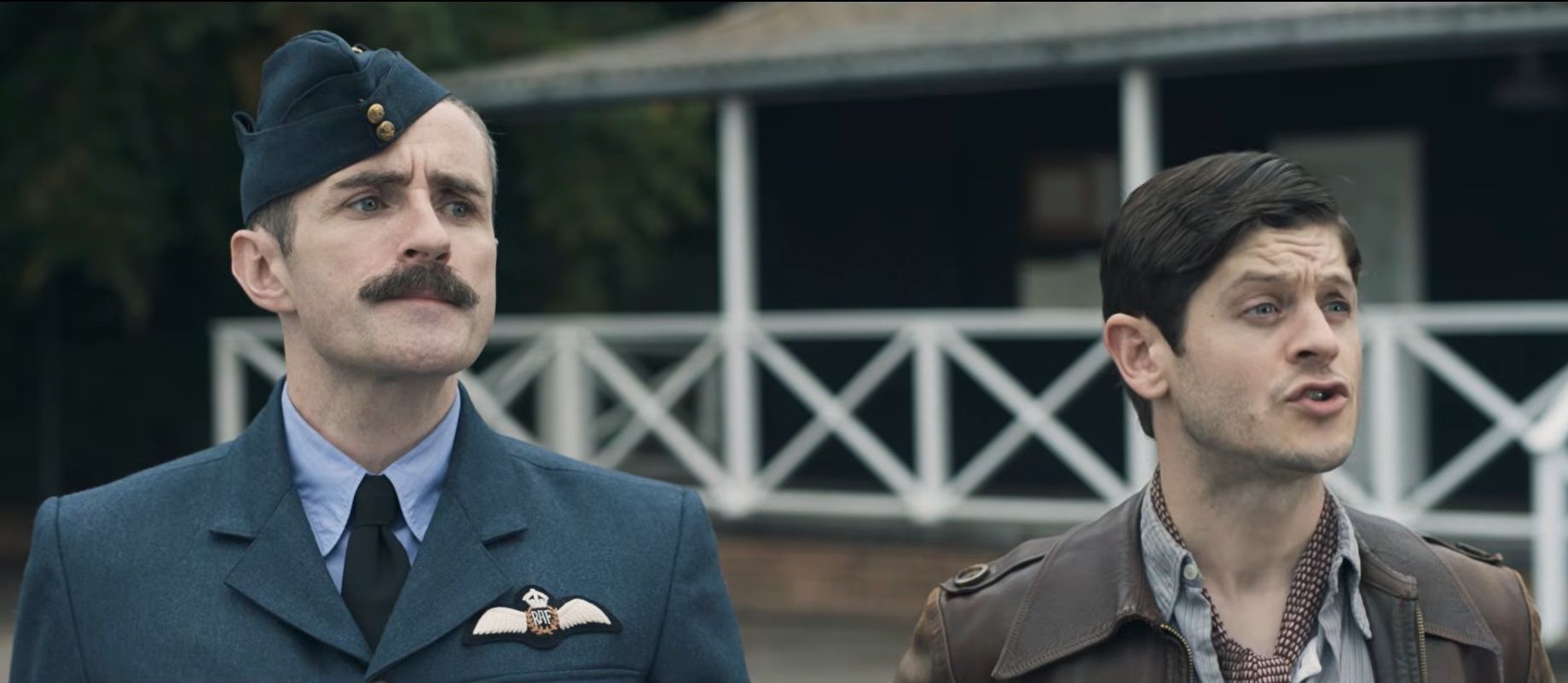 Milo Gibson i Iwan Rheon w filmie "303: Bitwa o Anglię"