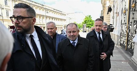 Rektor UW o makabrycznej zbrodni. "Zginęła matka trójki dzieci"