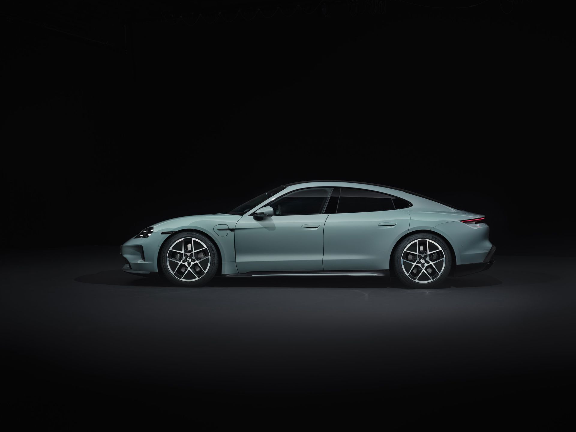 Porsche Taycan face lifting (2024)
