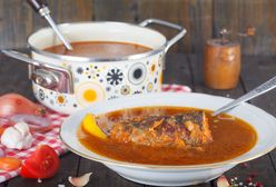 Halászlé – jak zrobić węgierską zupę rybną