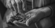 Prawie 250 tysięcy złotych zniknęło z kont. Fałszywi maklerzy znów uderzyli