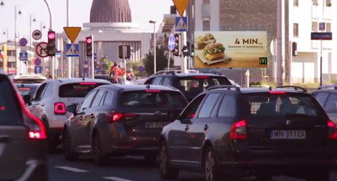 Informacje o czasie dojazdu do najbliższej restauracji w kampanii McDonald’s (wideo)