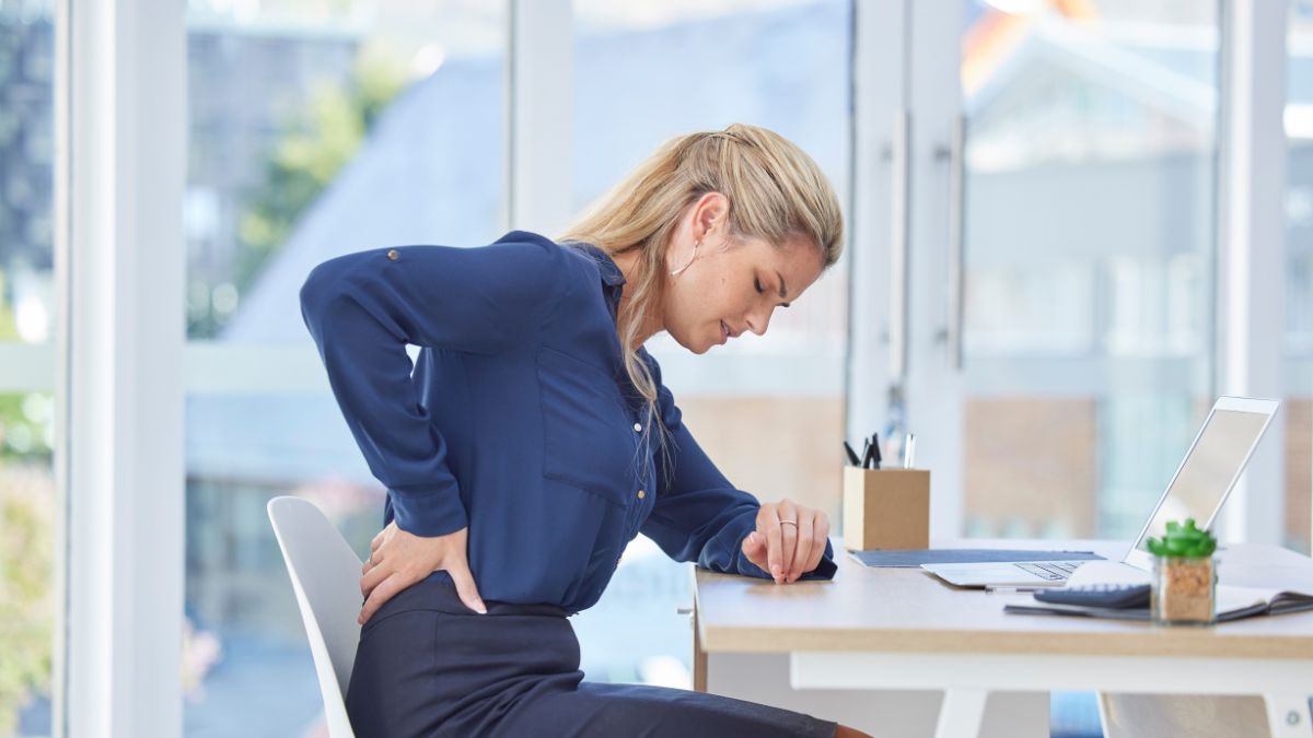 Ból pleców w pracy.