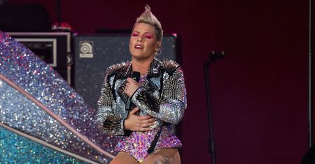 Pink ostro imprezowała jako nastolatka. Była bliska śmierci