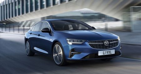Insignia znika z Wielkiej Brytanii. To kolejny gwóźdź do trumny klasy średniej