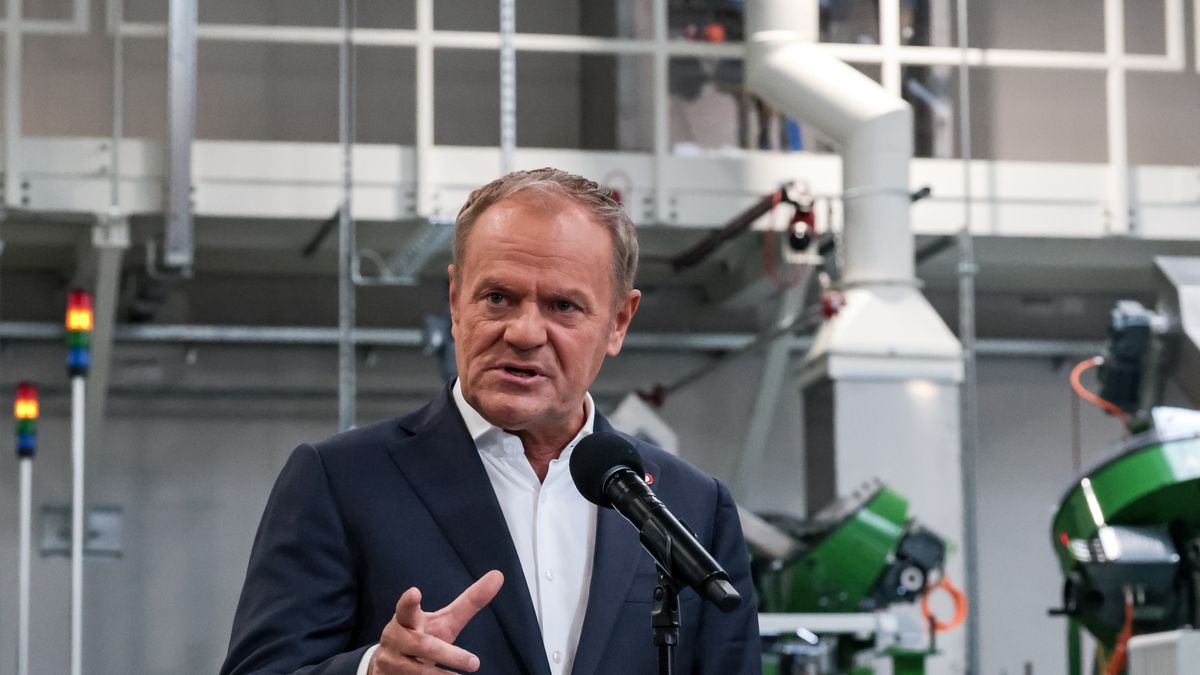 Prime Minister of Poland Donald Tusk speaks to the media during the press conference on an official opening day  of Project 400 - a new production hall of Mesko ammunition production company on June 13, 2025 in Skarysko Kamienna, Poland. Thanks to new production lines Mesko will increase production from 50 mln to 250 mln per year. (Photo by Dominika Zarzycka/NurPhoto via Getty Images)