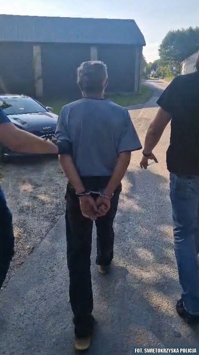 W zaroślach ukrył się przed policjantami