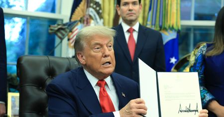 Kryzys logistyczny w Europie. Porty wstrzymane przez politykę Trumpa