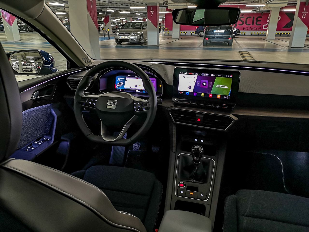 Nowy Seat Leon: Krótki przegląd nowego systemu i wirtualny kokpit