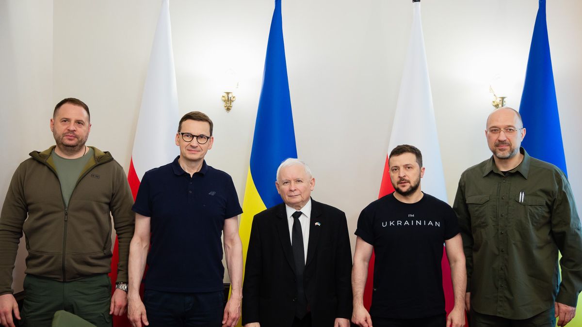 Liderzy PiS na spotkaniu z Zełeńskim w 2022 roku