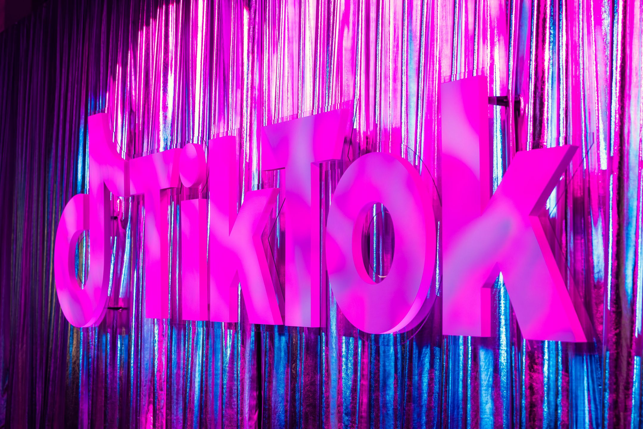 TikTok generuje wymierne rezultaty finansowe, wspiera rozwój