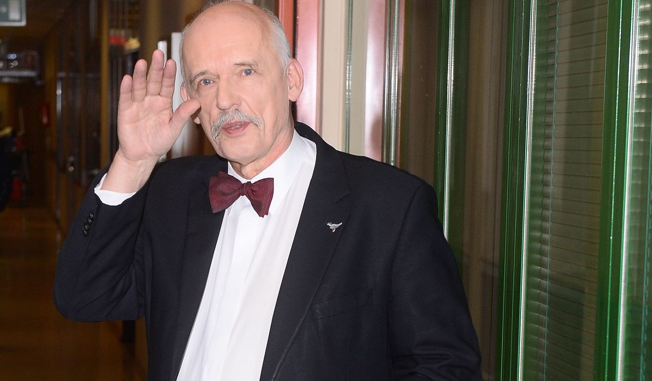 Janusz Korwin-Mikke zabrał córkę na Węgry. "Największy magnat"