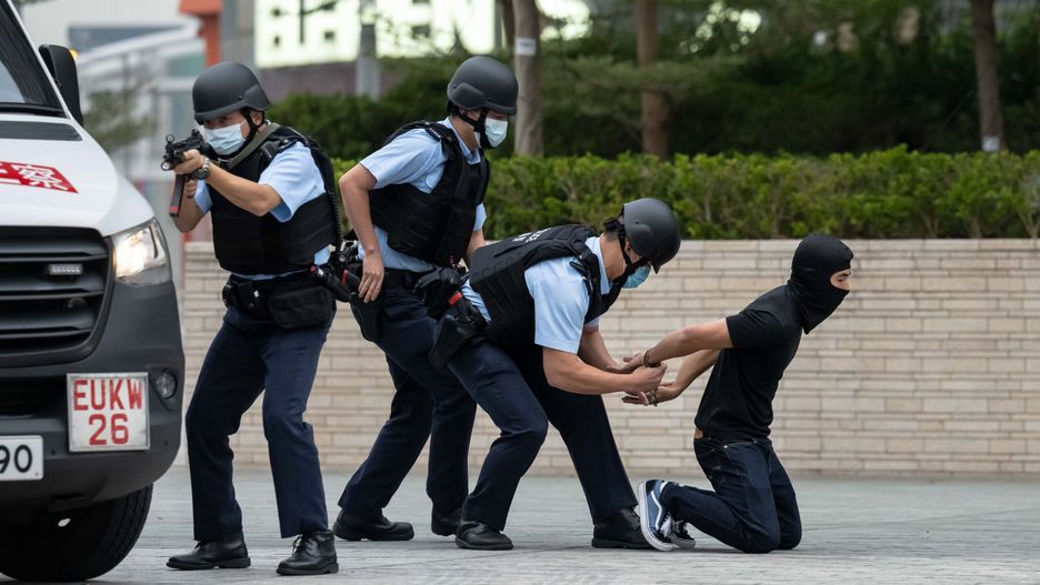 Chińska policja, która wsławiła się w  łapankach obywateli w czasie pandemii, między innymi w Hongkongu, ma teraz pojawić się na ulicach miast w Tajlandii, by zapewniać bezpieczeństwo chińskich turystów 