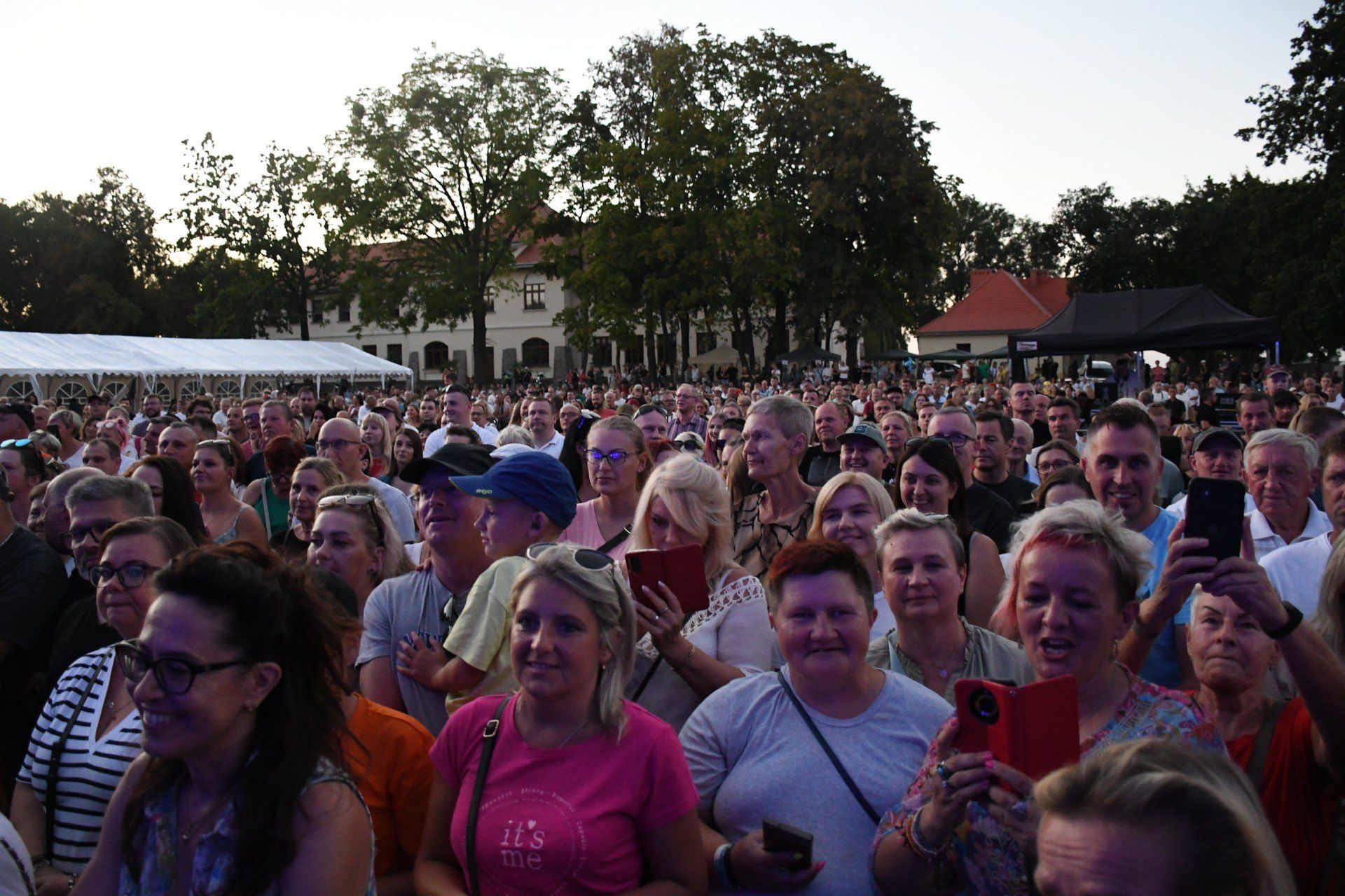 Tak było na Dożynkach w Starym Brześciu podczas koncertu Andrzeja Piasecznego (24.08.2024)