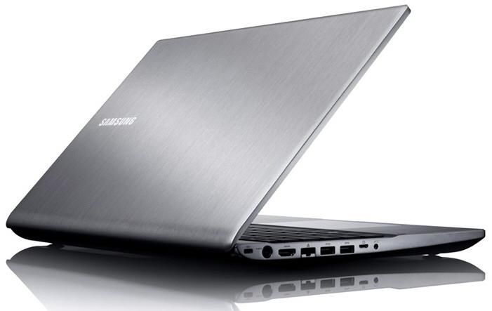 Samsung 700Z Chronos