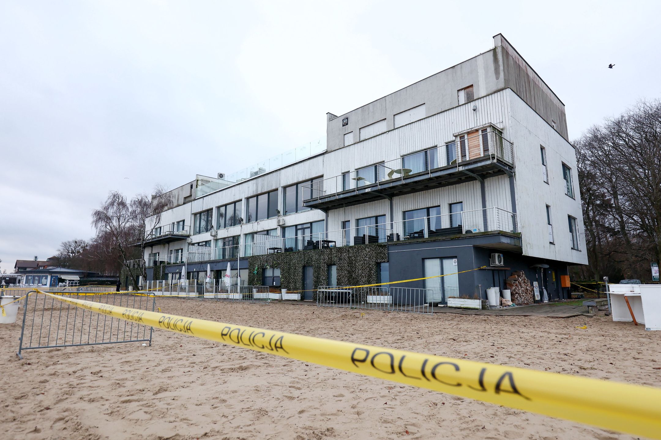 Policja zabezpieczyła teren przy Zatoce Sztuki