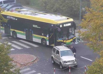 Zielona Góra: Najpierw wypadek z udziałem autobusu MZK, potem drugie zdarzenie z autobusem