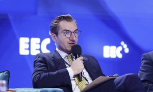 Polska rezygnuje z 5 mld zł z KPO. Wyjaśnienie jest proste