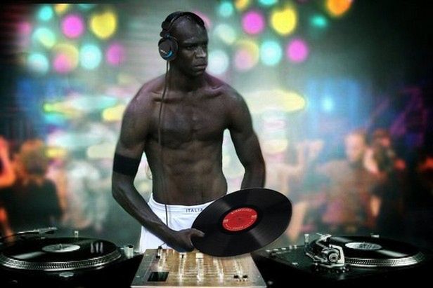 Mario Balotelli. Najbardziej charakterystyczny piłkarz Euro 2012 podbija Internet 3