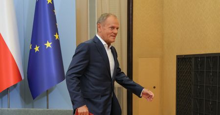 "To będzie skomplikowane". Prawnik o planie Tuska ws. PiS