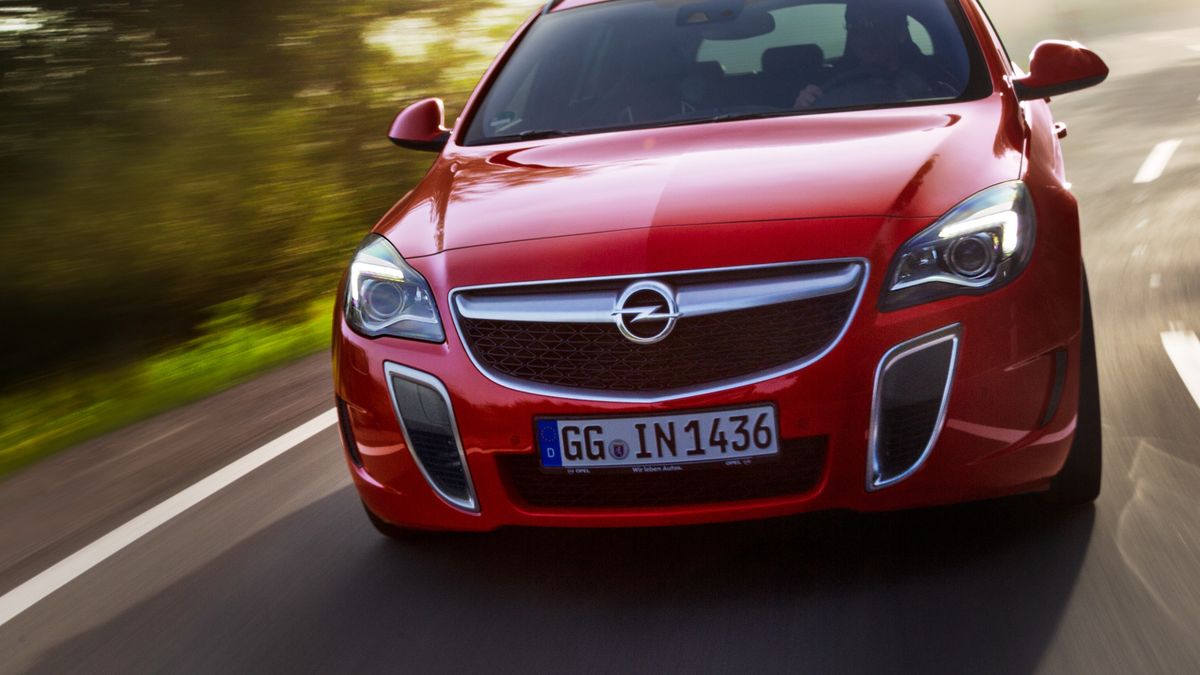 Na obcych tablicach da się wrócić do domu, a ryzyko otrzymania mandatu jest niewielkie. Za to lawety są drogie, więc mało kto decyduje się na takie rozwiązanie.