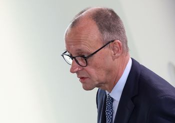 Niemiecka policja udaremniła atak. Celem samolot kanclerza