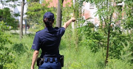 Złotoryja. Policjantka z metamfetaminą w legitymacji służbowej. Wydalona ze służby i skazana