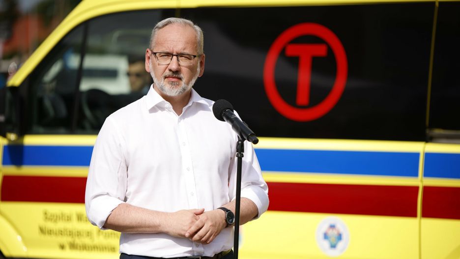 Po trzech latach na stanowisku szefa MZ Adam Niedzielski odchodzi, ma go zastąpić Katarzyna Sójka 