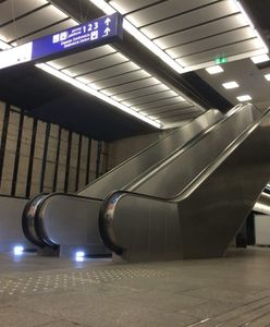 Nowe schody ruchome na Dworcu Centralnym [ZDJĘCIA]