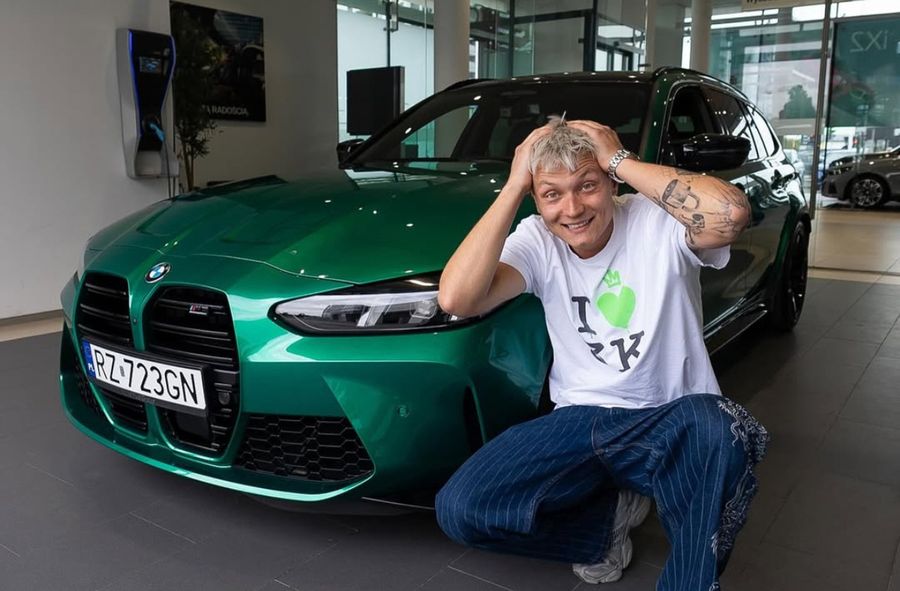 Przemek Pro kupił BMW za pół miliona. Opowiedział o wszystkich s